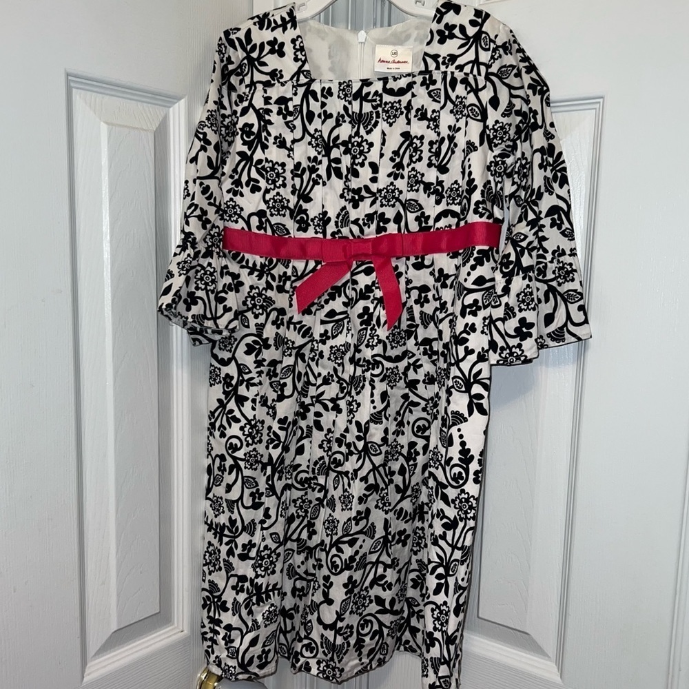 Nwot Girl’s Hanna Anderson black and white floral print dress 100% cotton 🎂 🎈